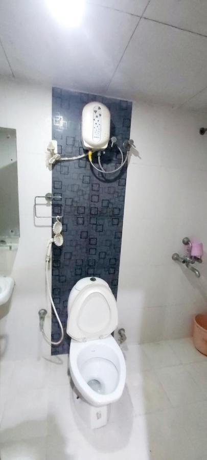 פורי Spot On 80624 Hotel Niladri Complex מראה חיצוני תמונה