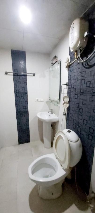 פורי Spot On 80624 Hotel Niladri Complex מראה חיצוני תמונה