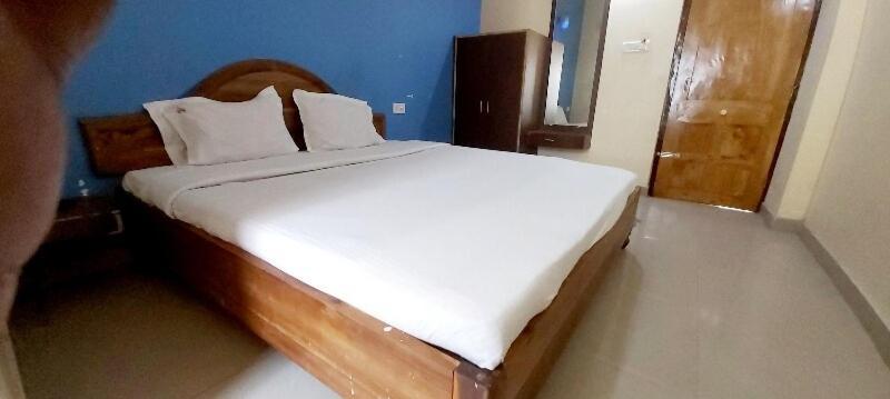 פורי Spot On 80624 Hotel Niladri Complex מראה חיצוני תמונה